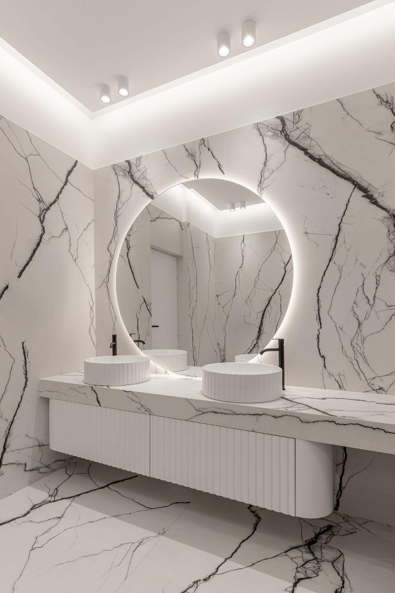 Office, Aurel Vlaicu, photograph 12